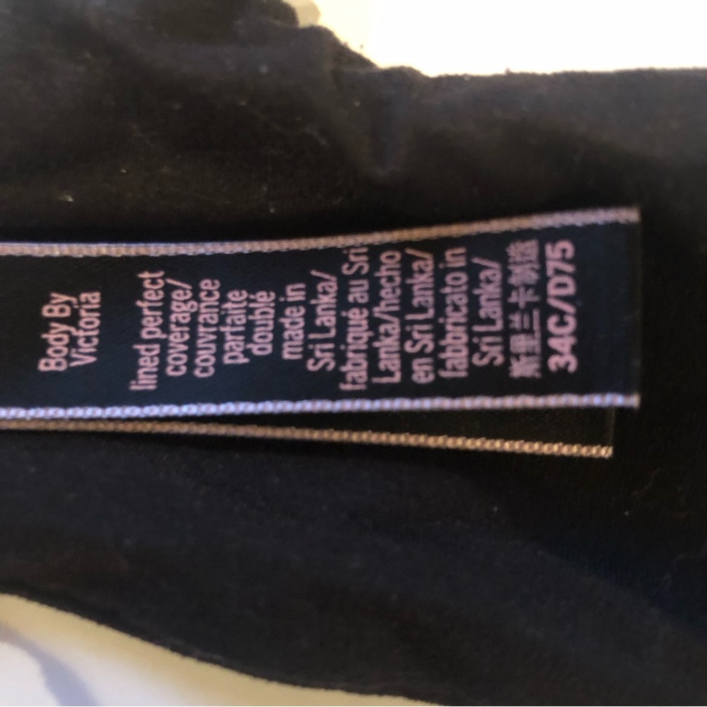 VICTORIA’S SECRET Black Body by Victoria Lined Perfect Coverage BRA 34C - Picture 5 of 6